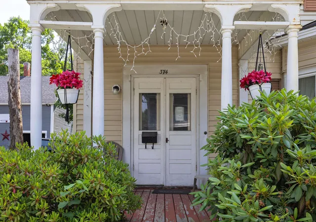 Photo 4 of Single family home for sale at 374 Spring St, Saint Johnsbury, VT 05819 | MLS# 5098654 | Listing updated on 2026-07-28