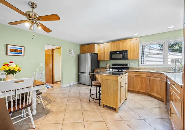 5th image of 19 Roland Ct, Winooski, VT 05404 | MLS# 5098660
