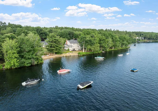 Homes for sale in Laconia, NH | 674 Elm St #Unit 10, Laconia, NH 03246 | MLS# 5098669