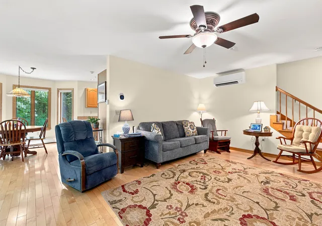 Homes for sale in Laconia, NH | 674 Elm St #Unit 10, Laconia, NH 03246 | MLS# 5098669
