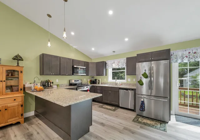 4th image of 3 Carver St, Franklin, NH 03235 | MLS# 5098680