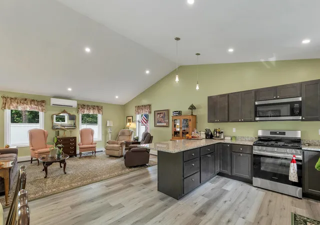 5th image of 3 Carver St, Franklin, NH 03235 | MLS# 5098680