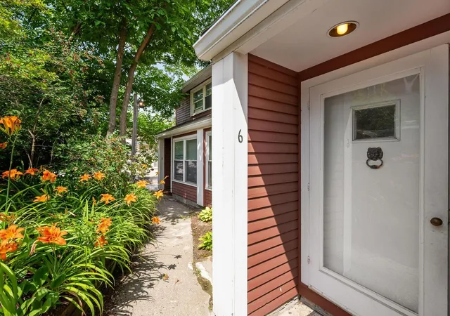 Homes for sale in Burlington, VT | 297 College St #6C, Burlington, VT 05401 | MLS# 5098684