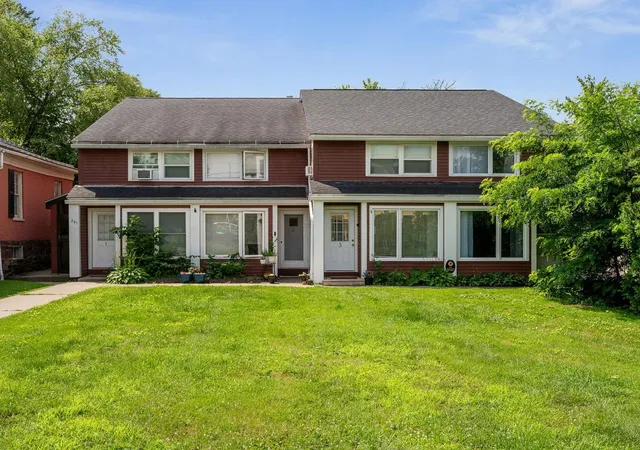 3rd image of 297 College St #6C, Burlington, VT 05401 | MLS# 5098684