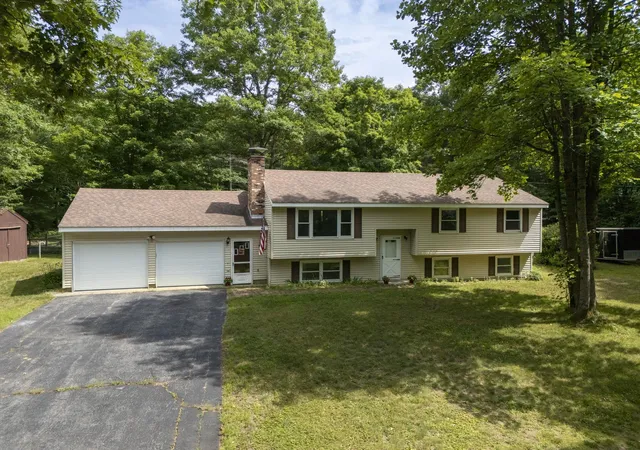 Photo 1 of Single family home for sale at 87 Michigan Rd, Jaffrey, NH 03452 | MLS# 5098691 | Listing updated on 2026-07-14