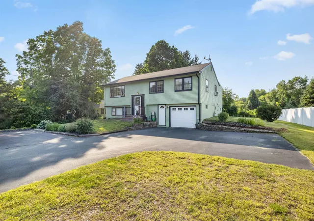 Photo 46 of Single family home for sale at 77 Knox Marsh Rd, Dover, NH 03820 | MLS# 5098704 | Listing updated on 2026-10-01