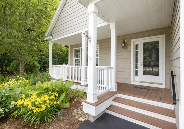 Photo 2 of Condo for sale at 29 Vineyard Dr, Stratham, NH 03885 | MLS# 5098712 | Listing updated on 2026-08-27