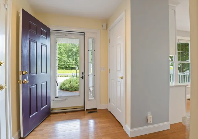 Photo 3 of Condo for sale at 29 Vineyard Dr, Stratham, NH 03885 | MLS# 5098712 | Listing updated on 2026-08-27