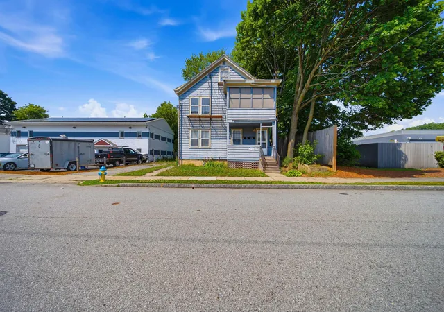 32nd image of 15 15 1/2 Marshall St, Nashua, NH 03064 | MLS# 5098718