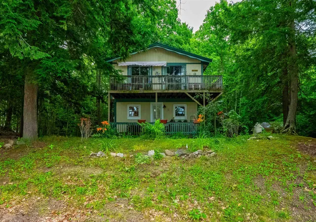 Photo 2 of Single family home for sale at 18 Dulko Cir, Sanbornville, NH 03872 | MLS# 5098742 | Listing updated on 2026-09-11