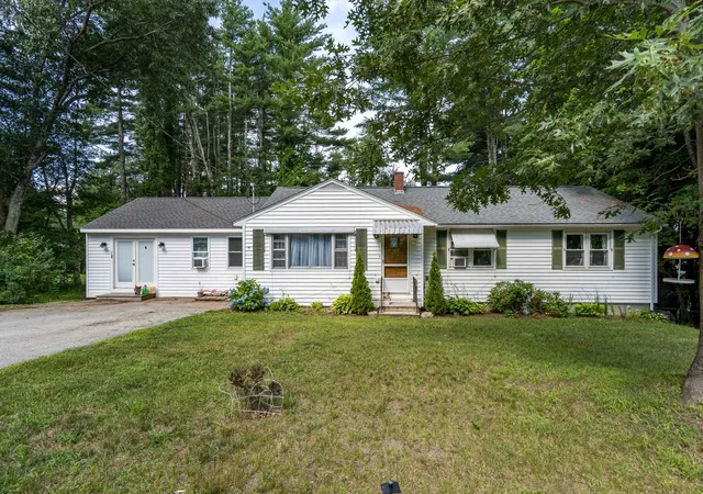 Photo 1 of Sale Pending at 2 Marblehead Rd, Windham, NH 03087 | MLS# 5098749 | Listing updated on 2026-09-14