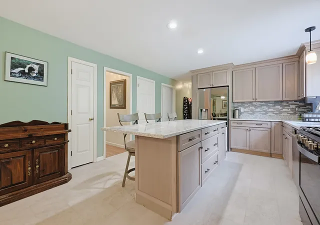 4th image of 9 Stone Ct, Milford, NH 03055 | MLS# 5098750