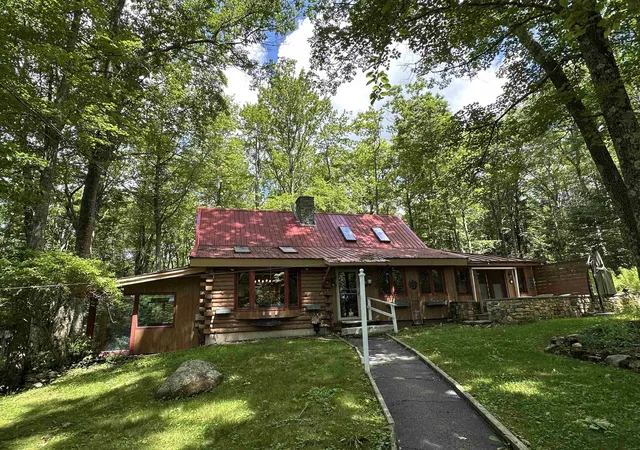 4th image of 220 Monadnock St, Troy, NH 03465 | MLS# 5098765