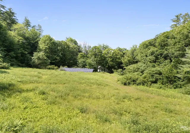 Homes for sale in Newfane, VT | 85 Brown's Rd, Newfane, VT 05345 | MLS# 5098771