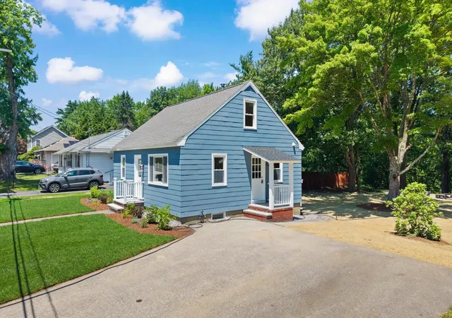4th image of 87 Saint Marie St, Manchester, NH 03102 | MLS# 5098776