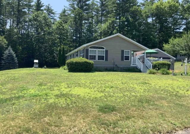 3rd image of 56 Osprey Rd, Alton, NH 03809 | MLS# 5098792