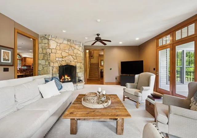 4th image of 821 Little River Farm Rd, Stowe, VT 05672 | MLS# 5098793