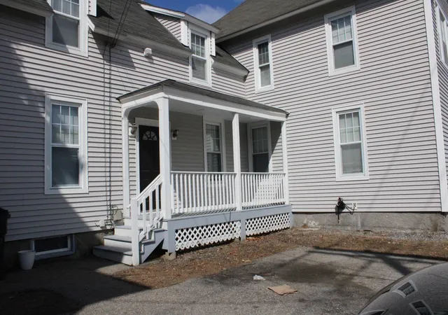 2nd image of 644 Pine St, Manchester, NH 03104 | MLS# 5098794