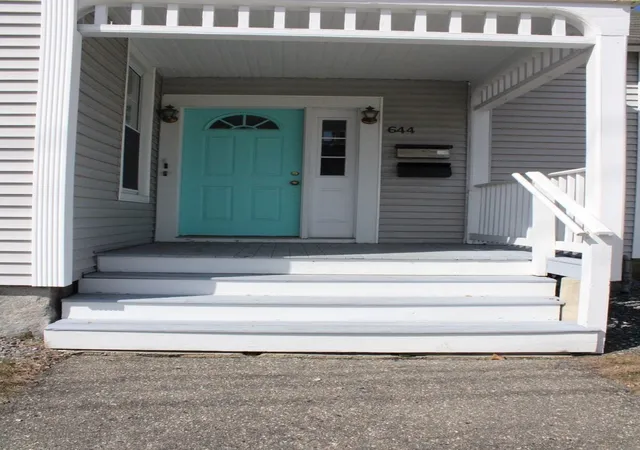 31st image of 644 Pine St, Manchester, NH 03104 | MLS# 5098794