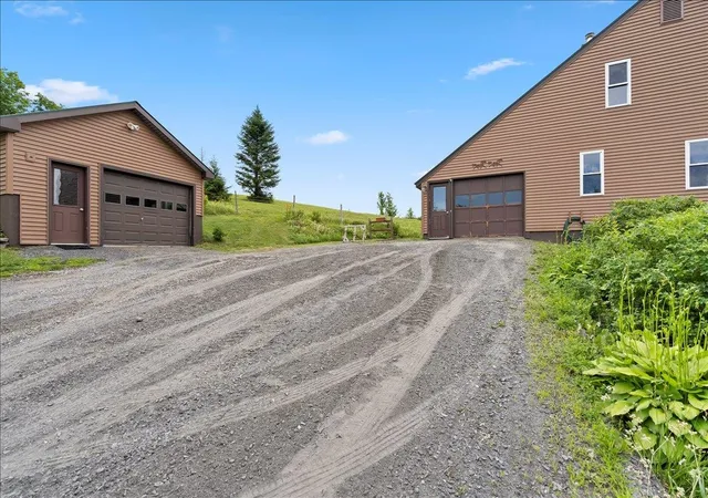 2nd image of 1297 Tower Rd, Williamstown, VT 05679 | MLS# 5098796