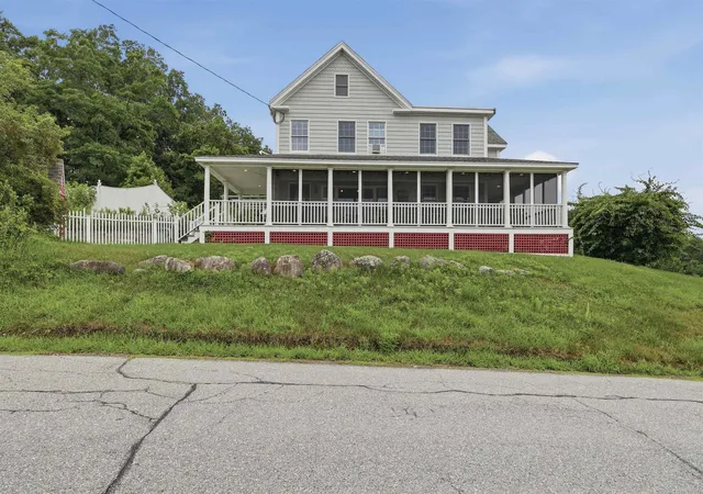 Homes for sale in South Hampton, NH | 20 Whitehall Rd, South Hampton, NH 03827 | MLS# 5098799