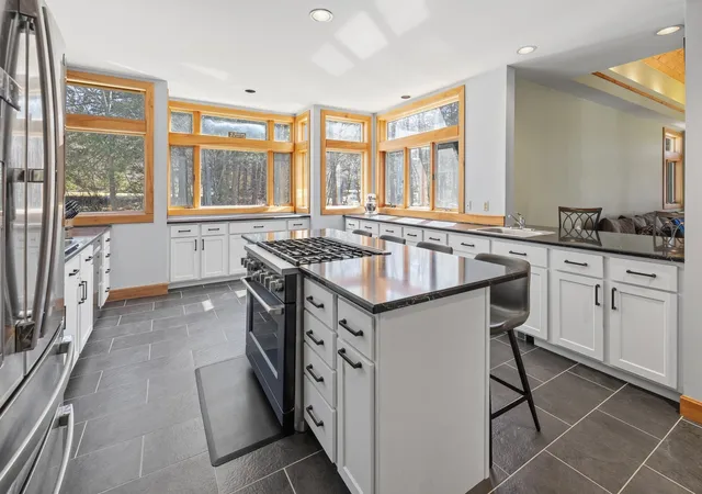 Homes for sale in Winhall, VT | 144 High Meadow Rd, Winhall, VT 05340 | MLS# 5098800