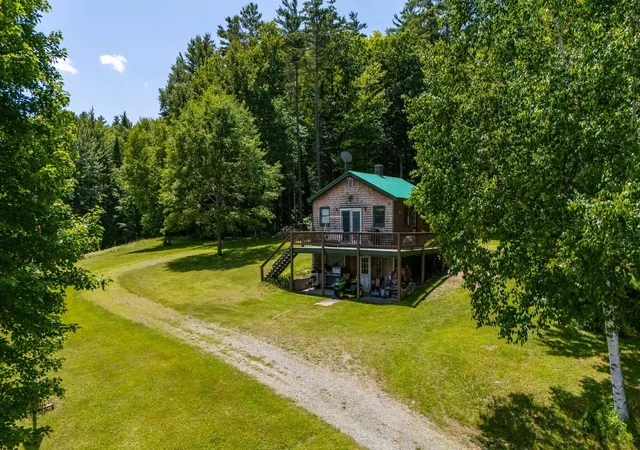 Homes for sale in Littleton, NH | 1191 Foster Hill Rd, Littleton, NH 03561 | MLS# 5098835