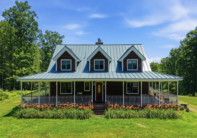 3rd image of 340 Cobble Hill Rd, Swanzey, NH 03446 | MLS# 5098844
