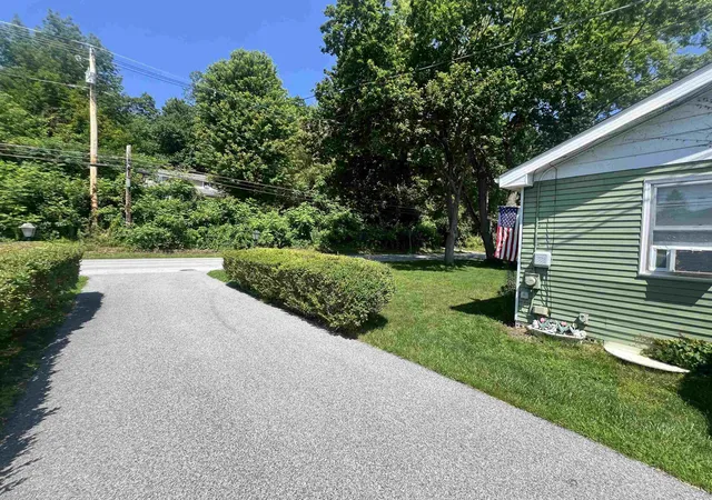 Homes for sale in Rutland City, VT | 140 Dorr Dr, Rutland City, VT 05701 | MLS# 5098847