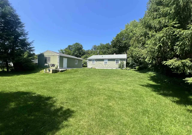 Homes for sale in Rutland City, VT | 140 Dorr Dr, Rutland City, VT 05701 | MLS# 5098847