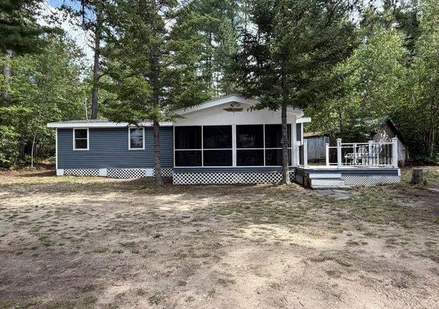 Photo 1 of Single family home for sale at 53 White Pond Rd, Ossipee, NH 03864 | MLS# 5098848 | Listing updated on 2026-08-26