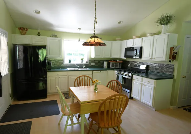 3rd image of 95 Gilly Dr, Colchester, VT 05446 | MLS# 5098852