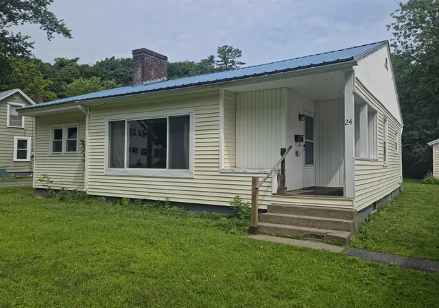 Homes for sale in Windsor, VT | 24 Cherry St, Windsor, VT 05089 | MLS# 5098856