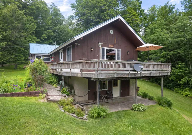 3rd image of 819 Buttles Rd, Hancock, VT 05748 | MLS# 5098858