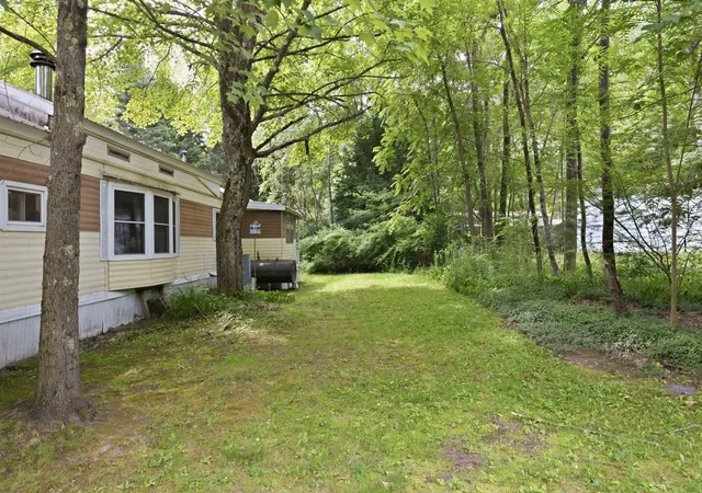 Homes for sale in Loudon, NH | 1 Hoover Cir, Loudon, NH 03307 | MLS# 5098859