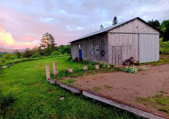 2nd image of 1362 Vail Dr, Lyndonville, VT 05851 | MLS# 5098861