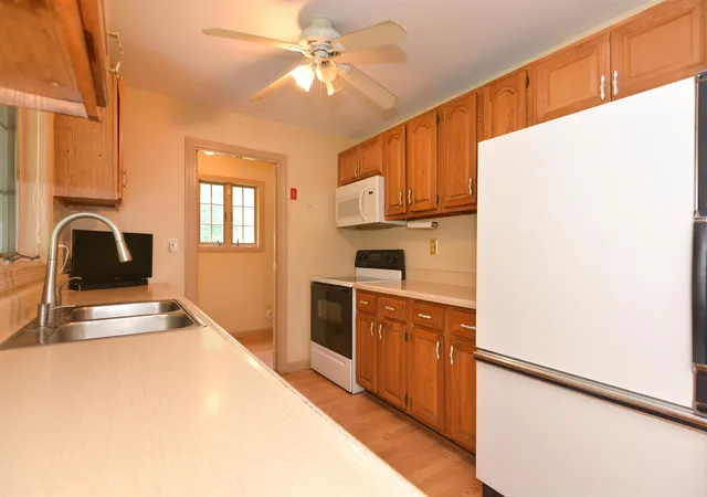 Photo 3 of Sale Pending at 154 Leightons Corner Rd, Strafford, NH 03884 | MLS# 5098877 | Listing updated on 2026-08-23