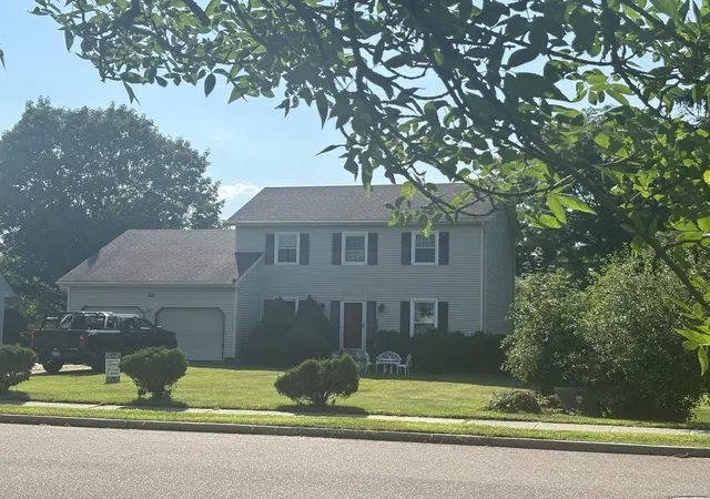 3rd image of 250 Isham Cir, Williston, VT 05495 | MLS# 5098901