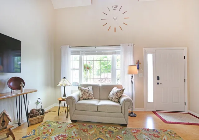 5th image of 8 Royal Ln #22, Raymond, NH 03077 | MLS# 5098905