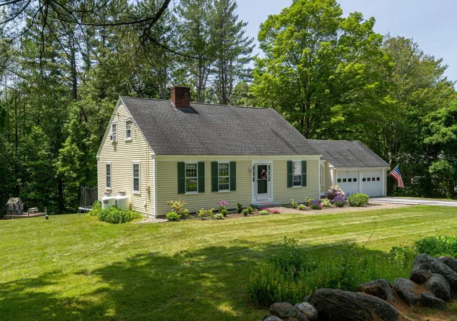 Photo 2 of Sale Pending at 26 Garrison Ln, Contoocook, NH 03229 | MLS# 5098912 | Listing updated on 2026-08-02