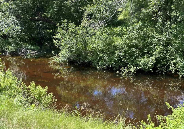 Photo 3 of Single family home for sale at 473 Main St, Grafton, NH 03240 | MLS# 5098934 | Listing updated on 2026-08-26