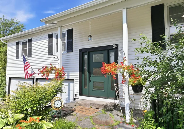 4th image of 30 Drury Dr, Essex Junction, VT 05452 | MLS# 5098938