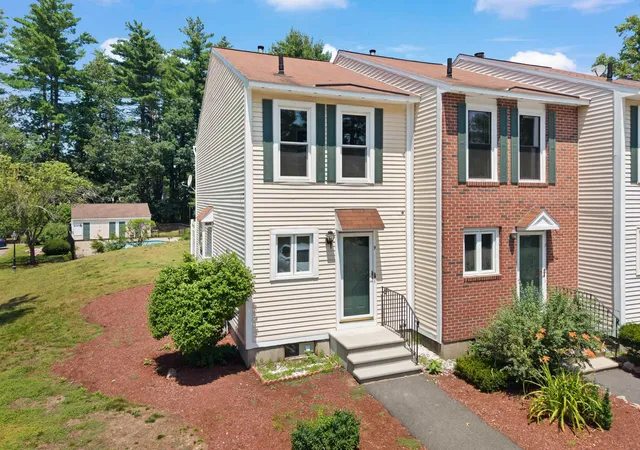 Photo 1 of Sale Pending at 9 Kimberly Dr, Merrimack, NH 03054 | MLS# 5098941 | Listing updated on 2026-07-16