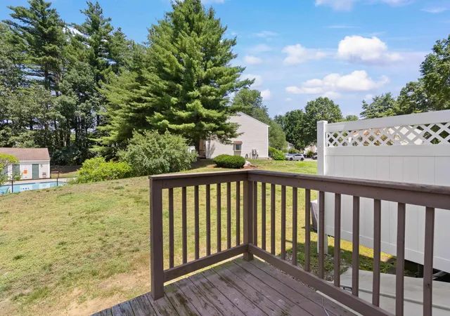 Photo 3 of Sale Pending at 9 Kimberly Dr, Merrimack, NH 03054 | MLS# 5098941 | Listing updated on 2026-07-16