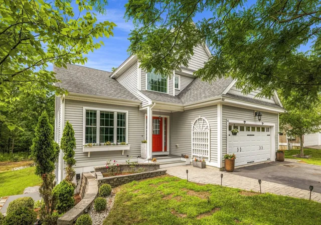 Photo 4 of Single family home for sale at 42 Stocklan Cir, Dover, NH 03820 | MLS# 5098946 | Listing updated on 2026-08-19