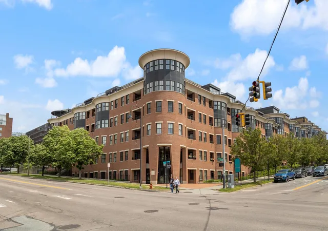 Homes for sale in Burlington, VT | 40 College St #606, Burlington, VT 05401 | MLS# 5098959