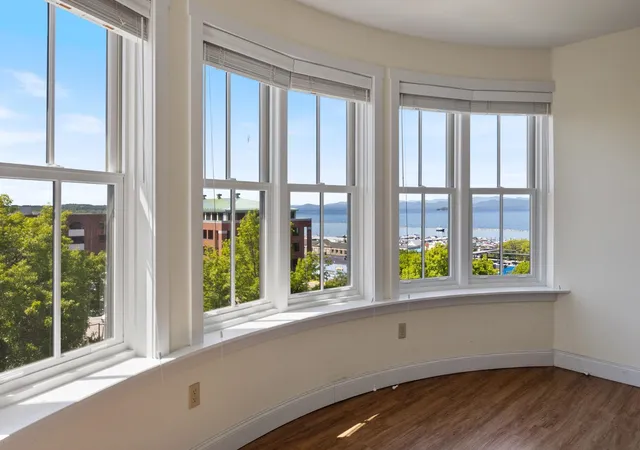 Homes for sale in Burlington, VT | 40 College St #606, Burlington, VT 05401 | MLS# 5098959