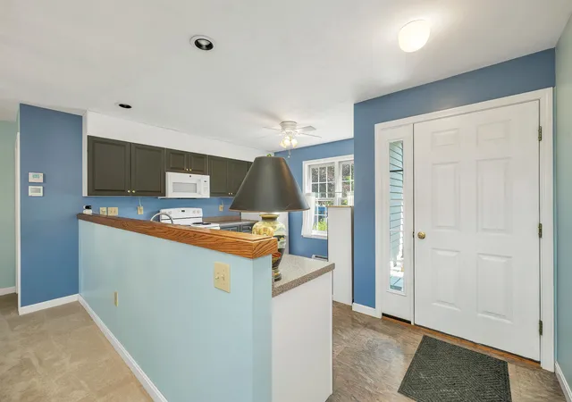 Homes for sale in Holderness, NH | 7 Troon Ter #19, Holderness, NH 03245 | MLS# 5098968