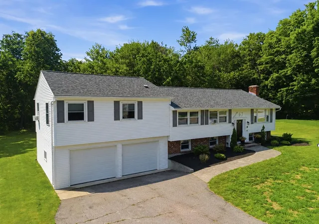 1st image of 68 Jericho Rd, Pelham, NH 03076 | MLS# 5098977