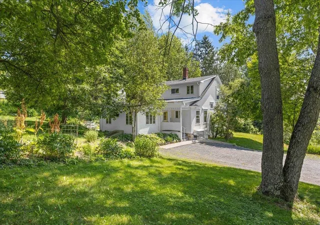 2nd image of 221 School St, Stowe, VT 05672 | MLS# 5098979